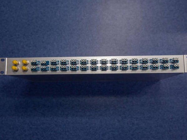1U机架DWDM